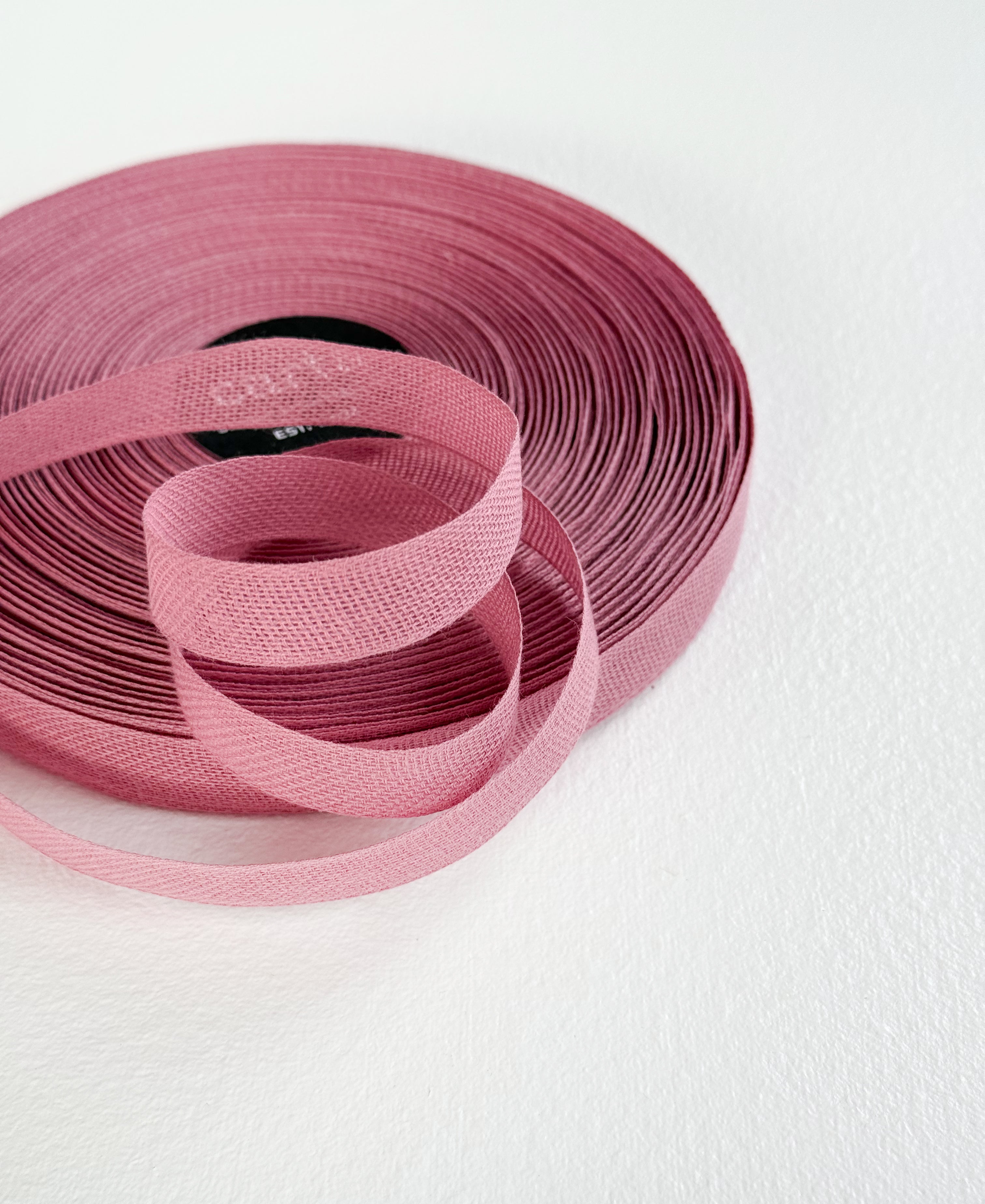 Loose Weave 1/2
