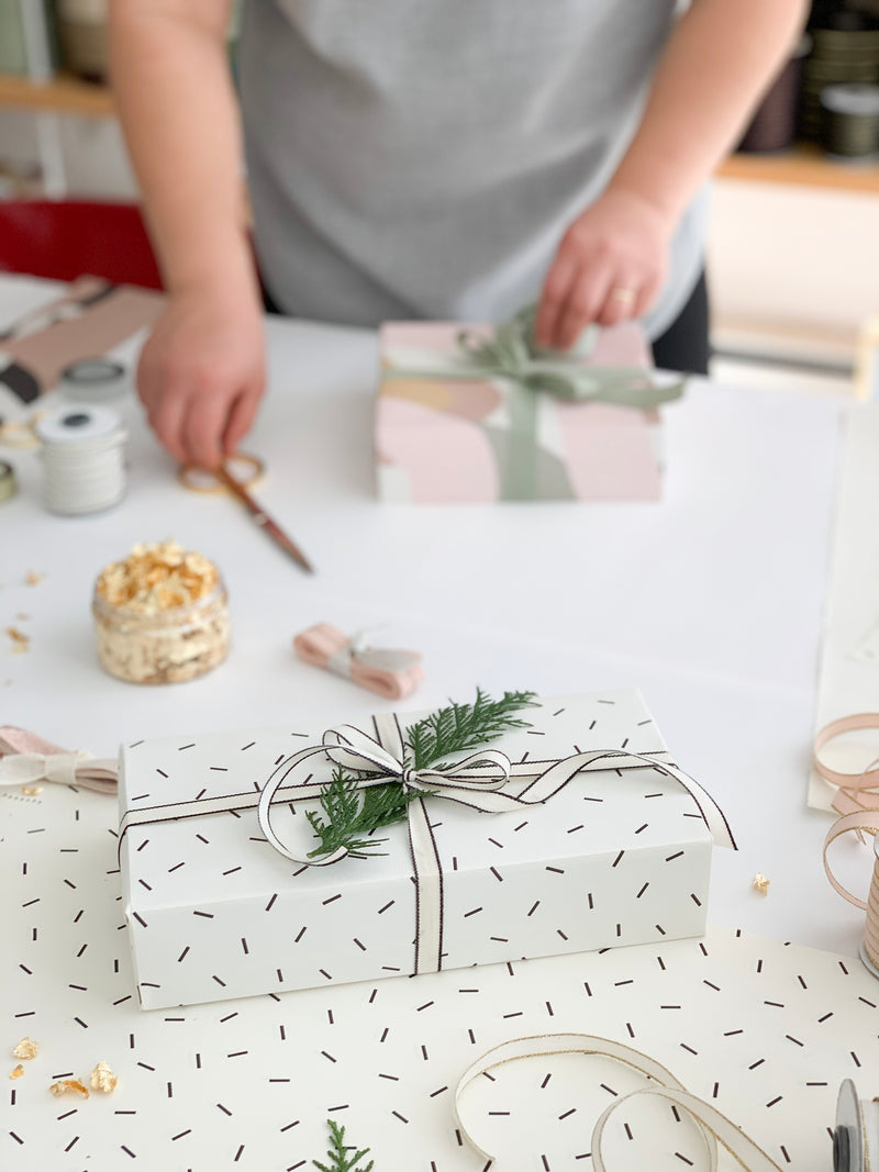 Gift wrapping workshop: Tips & Tricks - Saturday November 15th