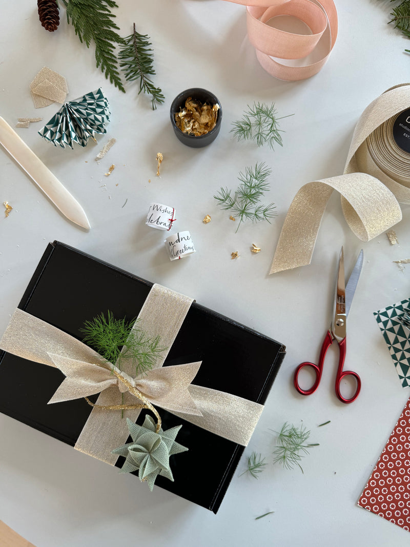 Gift wrapping workshop: Tips & Tricks - Saturday November 15th