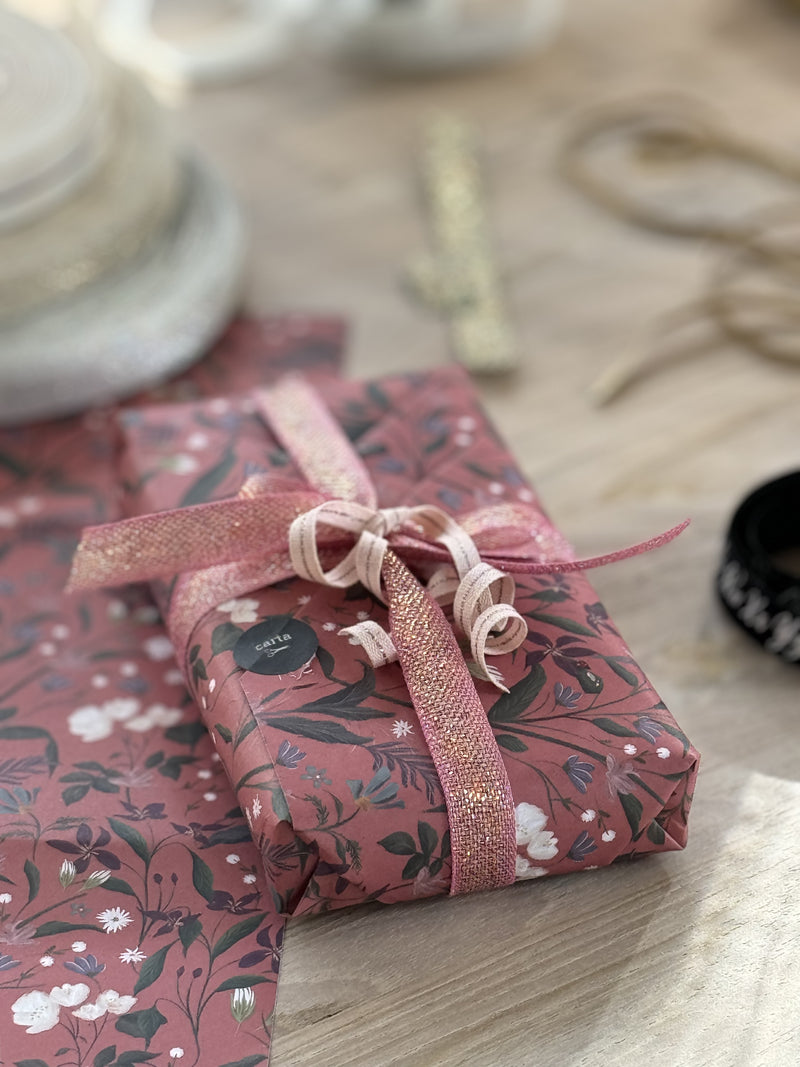 Gift wrapping workshop: Tips & Tricks - Saturday November 15th