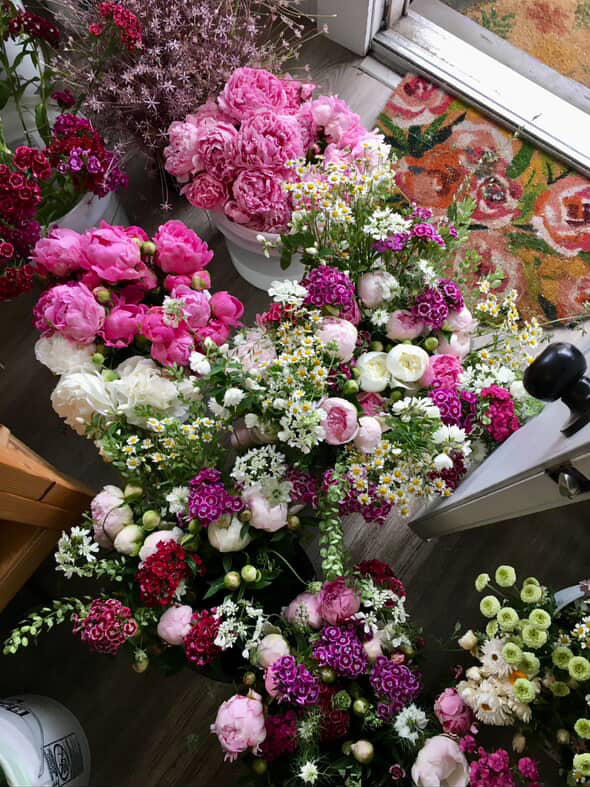 Peonies Season: 1 week subscription with Whimsy Floral Studio