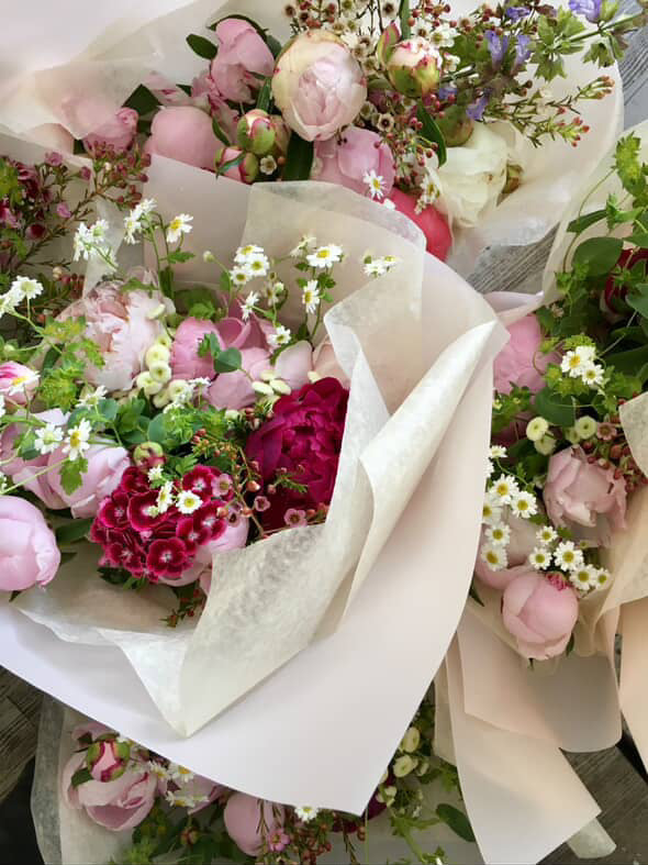 Peonies Season: 1 week subscription with Whimsy Floral Studio