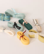 Assorted ribbon bundles | Set of 8